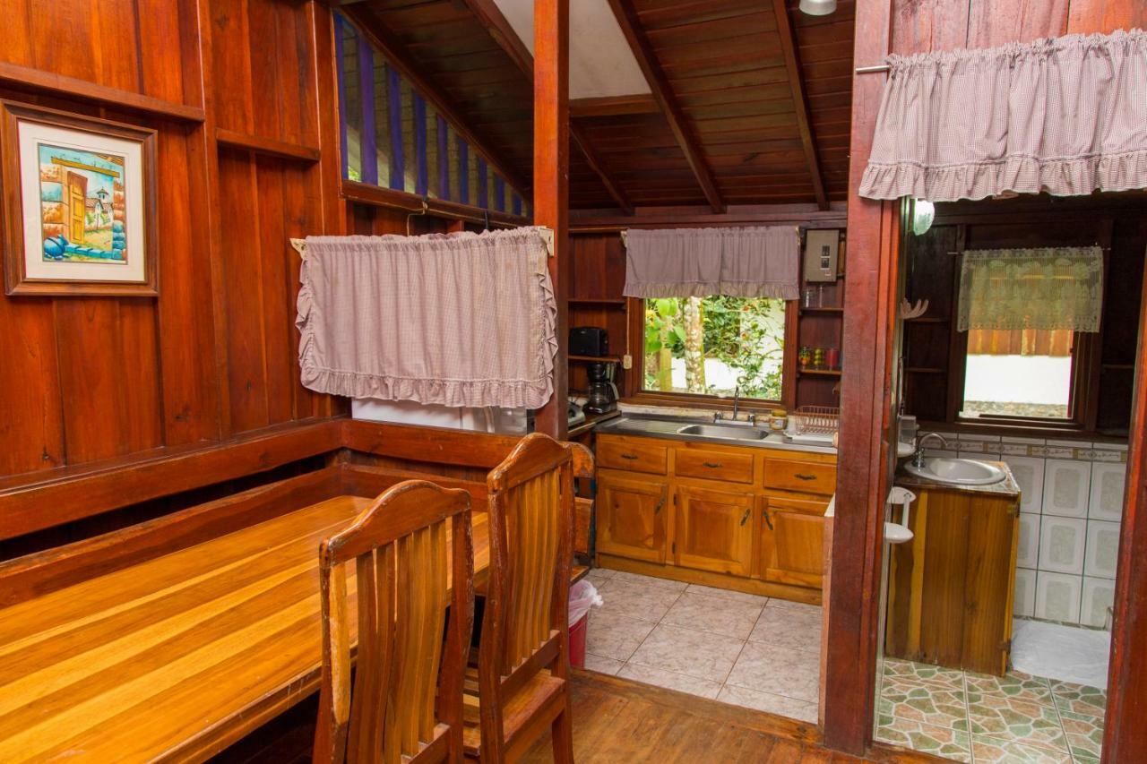 Cabinas Iguana Cahuita Kültér fotó